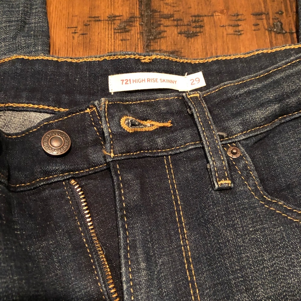 Levi’s High Rise Skinny Jean NWOT - Picture 4 of 7